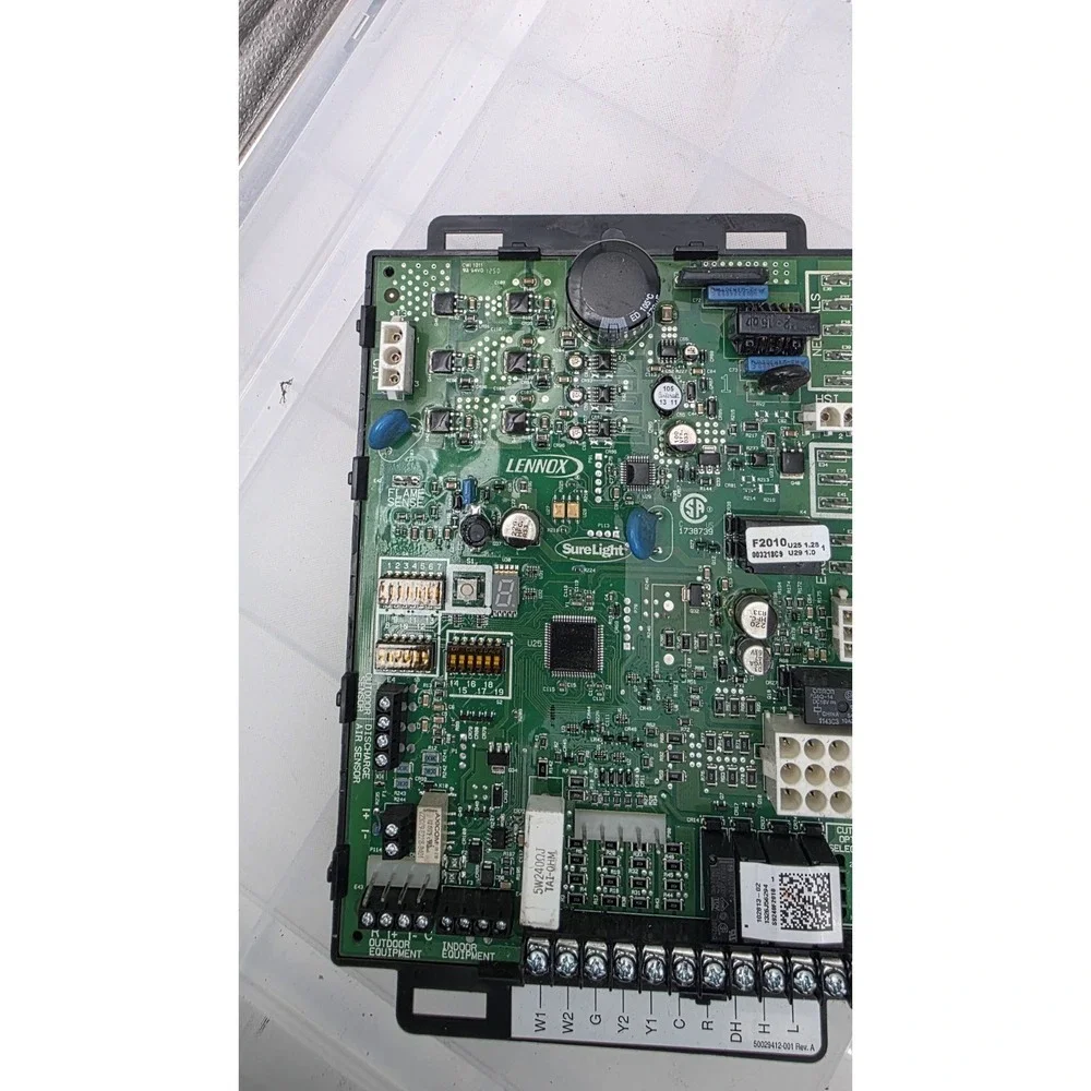 Lennox SureLight 102813-02 Control Circuit Board